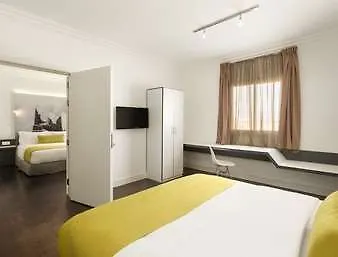 Super 8 Hotel Al Riyadh By Wyndham